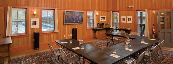 The Porches Inn at MASS MoCA