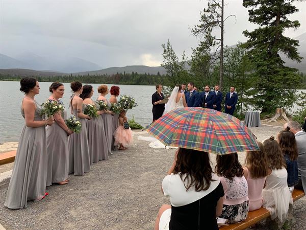 Jasper's Alpine Music & Photo Booths