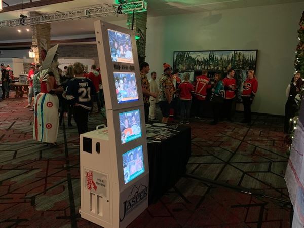 Jasper's Alpine Music & Photo Booths