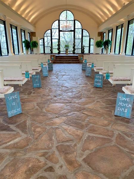 Stonegate Glass Chapel