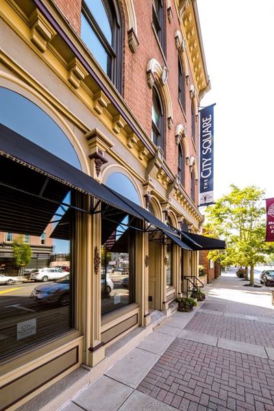 The City Square Steakhouse