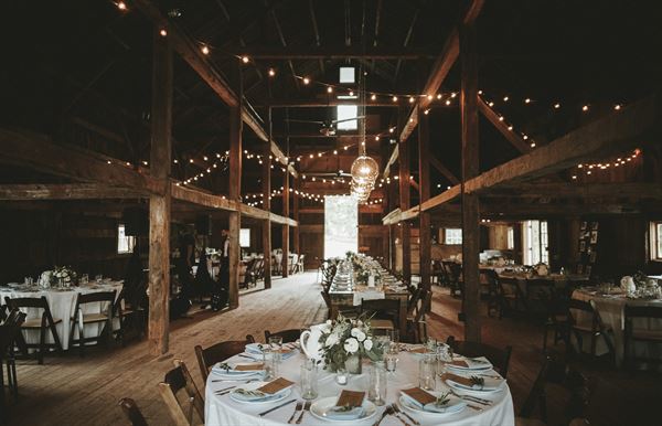 Cunningham Farm: Barns & Estate Venue