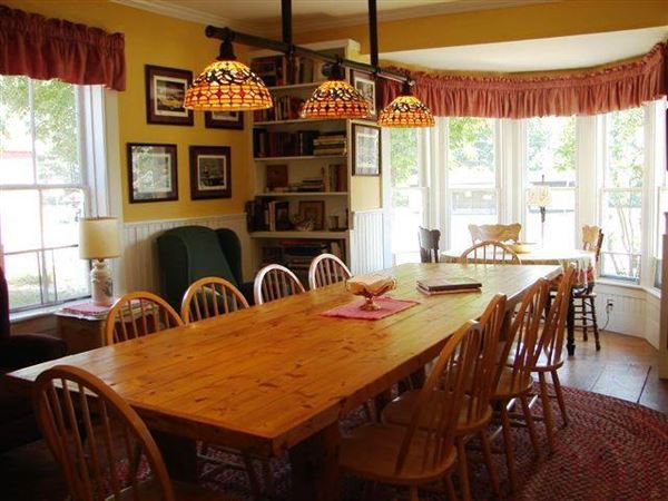 The Vermont 1828 Reunion House