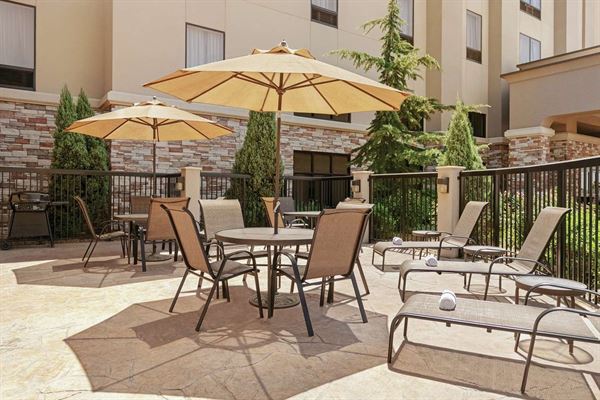 Hampton Inn & Suites Enid