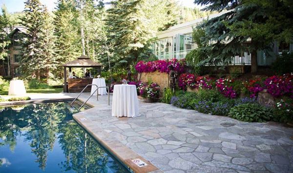 Ludwig's Restaurant & Lounge