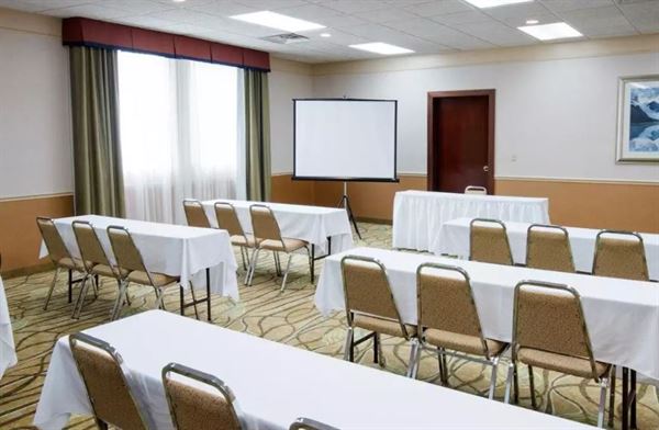 Comfort Suites Parkersburg South