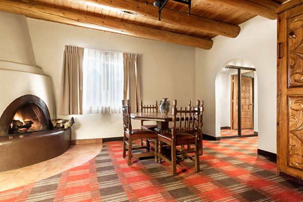 Sagebrush Inn & Suites