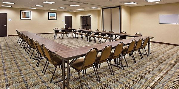 Holiday Inn Express & Suites Moultrie