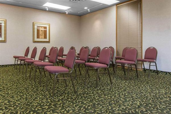 Quality Inn & Suites Bay Front