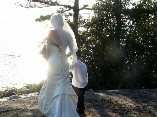 Bruce Bay Cottages & Lighthouse Lounge