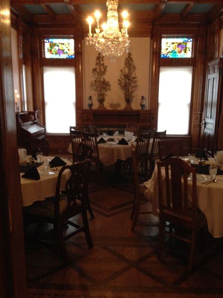 Shakespeare Chateau Inn Bed & Breakfast