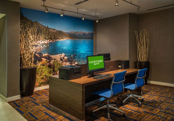 Courtyard Reno Downtown/Riverfront