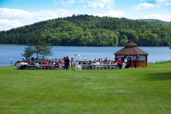 Le Manoir Du Lac Delage