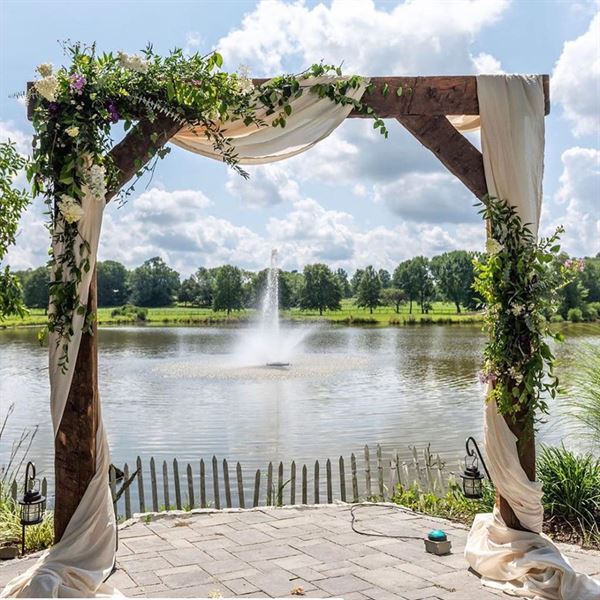 The Estate At Eagle Lake