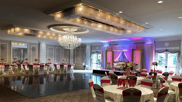 Razberrys Banquet and Conference Center