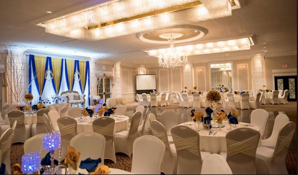 Razberrys Banquet and Conference Center