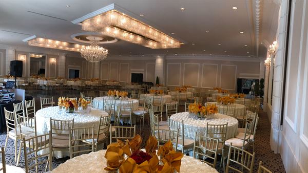 Razberrys Banquet and Conference Center