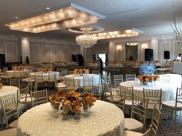 Razberrys Banquet and Conference Center