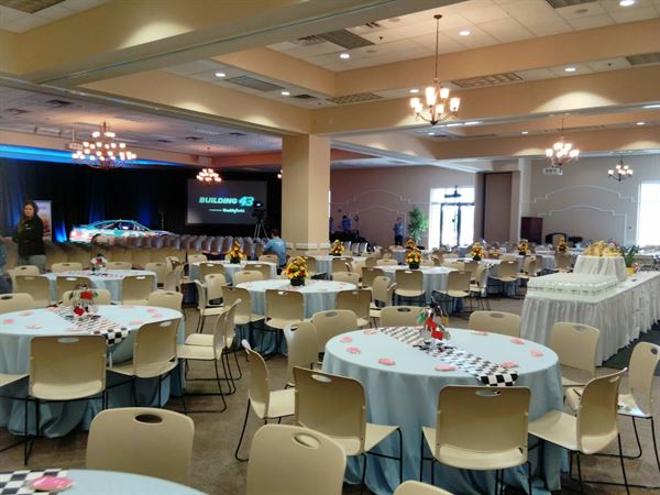 Smithfield Inn Bed & Breakfast Restaurant and Tavern