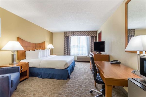 Wingate by Wyndham Convention Ctr Closest Universal Orlando