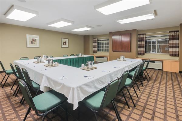 Microtel Inn and Suites by Wyndham West Chester
