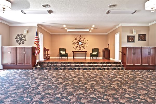 The Oviedo Woman's Club