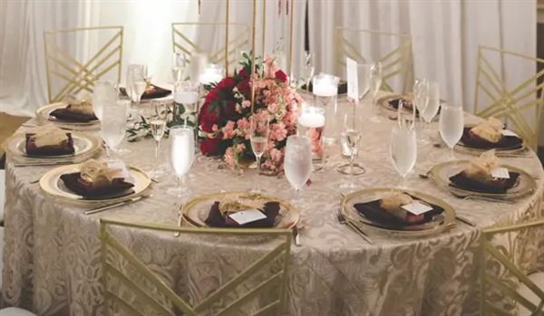 Hilton Palm Beach Airport