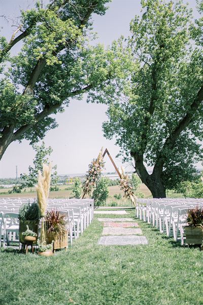 The Earth to Table Farm