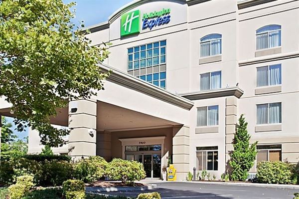 Holiday Inn Express Portland West/Hillsboro
