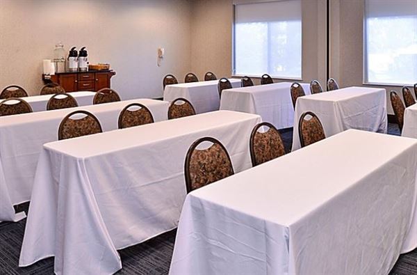 Holiday Inn Express Portland West/Hillsboro