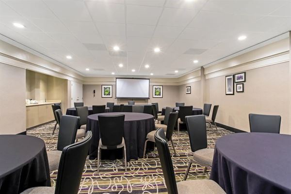 La Quinta Inn & Suites Boston-Andover