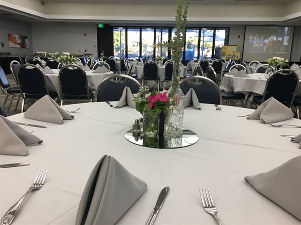 Ronald Reagan Community Center