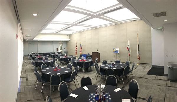 Ronald Reagan Community Center