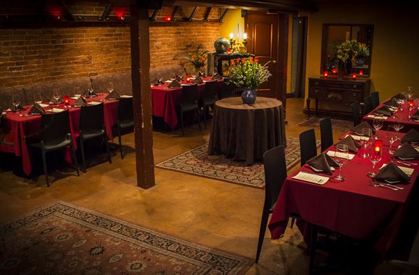 Novo Restaurant and Lounge