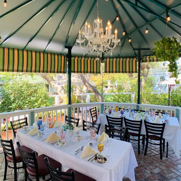 The Tea House on Los Rios