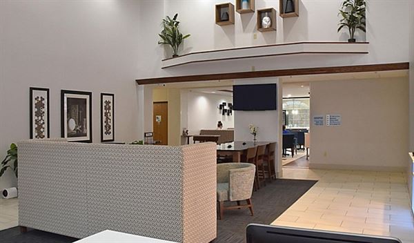 Holiday Inn Express Mt. Pleasant - Scottdale