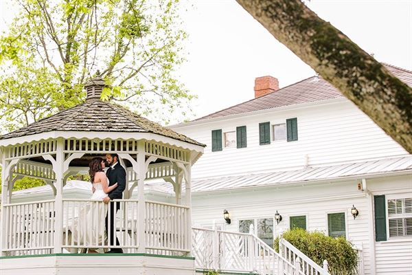 The Grand Magnolia House