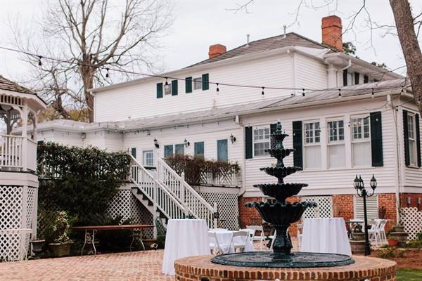 The Grand Magnolia House