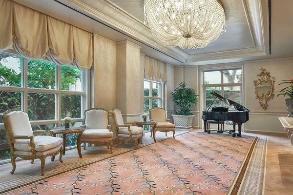 The Peninsula Beverly Hills