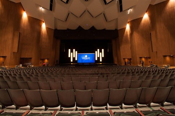 Long Beach Convention & Entertainment Center