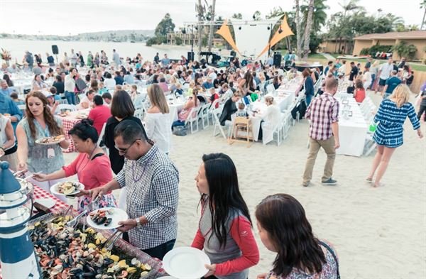 Bahia Bell Boat Cruises