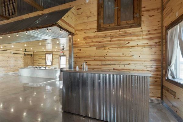 Knotty Pine Venue