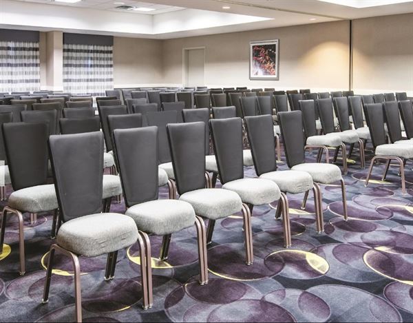 La Quinta Inn & Suites San Antonio Riverwalk