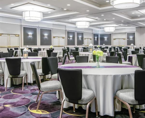 La Quinta Inn & Suites San Antonio Riverwalk