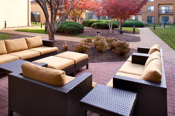 Courtyard St. Louis Downtown