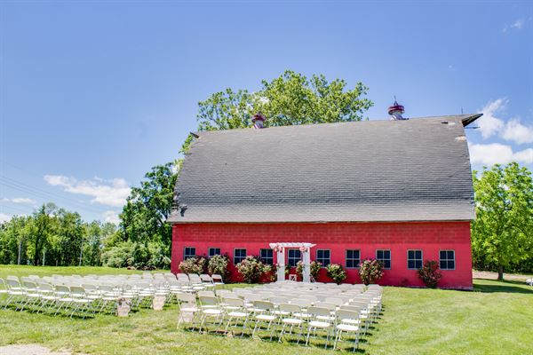 Woodlands Golf Course and Banquet Facility