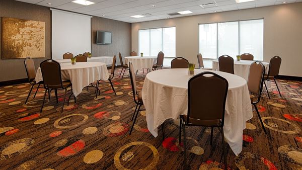 Best Western Plus - Eastgate Inn & Suites