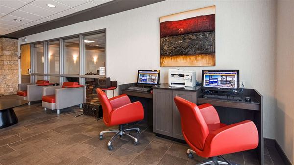 Best Western Plus - Eastgate Inn & Suites