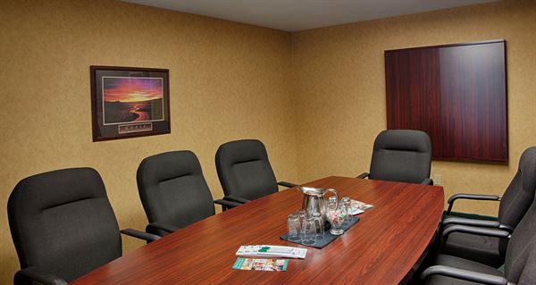 Quality Hotel & Suites Woodstock