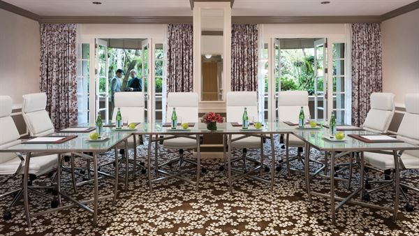 Four Seasons Hotel At Beverly Hills